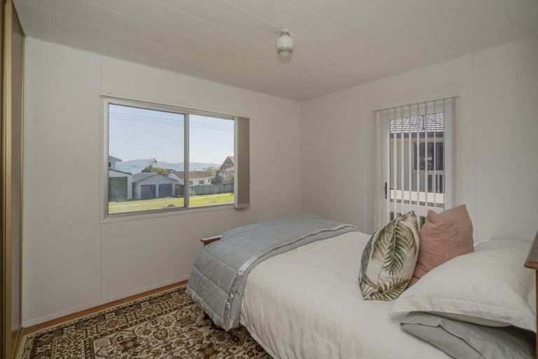 Photo of property in 180 Captain Cook Road, Cooks Beach, Whitianga, 3591