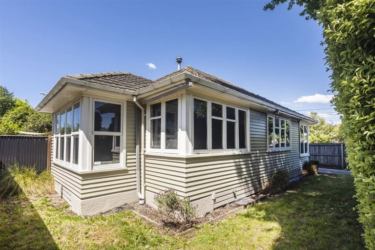 Photo of property in 142 Emmett Street, Shirley, Christchurch, 8013