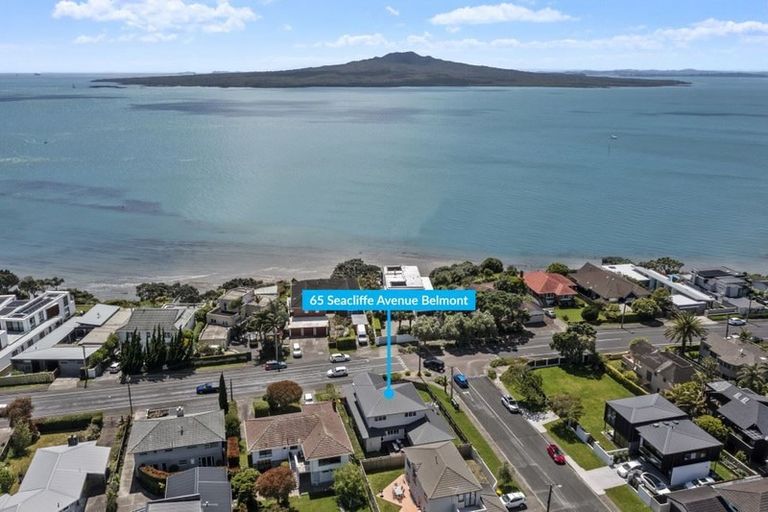 Photo of property in 65 Seacliffe Avenue, Belmont, Auckland, 0622