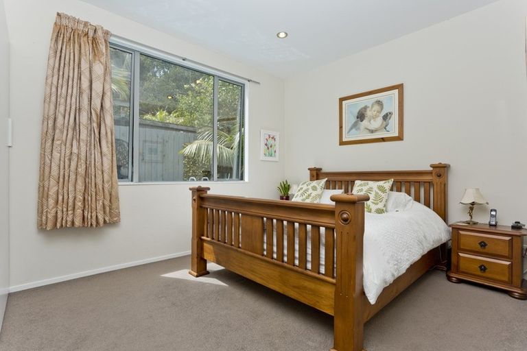 Photo of property in 14a Glenvar Road, Torbay, Auckland, 0630