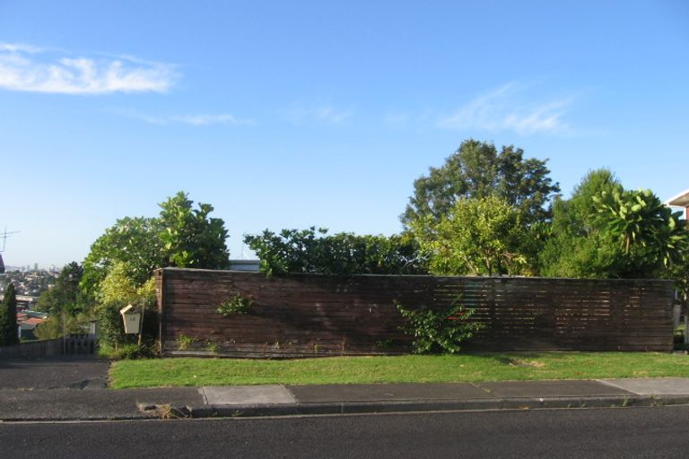 Photo of property in 13 Marcel Place, Glenfield, Auckland, 0629