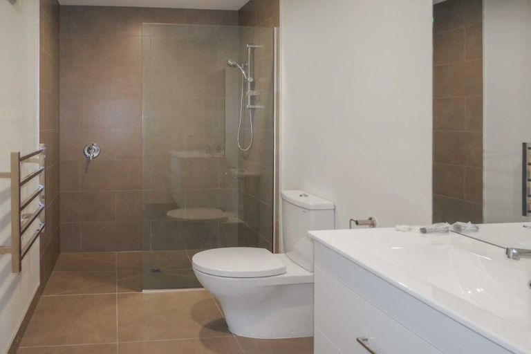 Photo of property in 93 Waimairi Road, Upper Riccarton, Christchurch, 8041