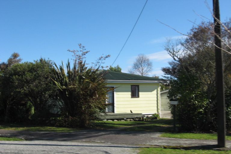 Photo of property in 43 Aylmer Street, Ross, 7812