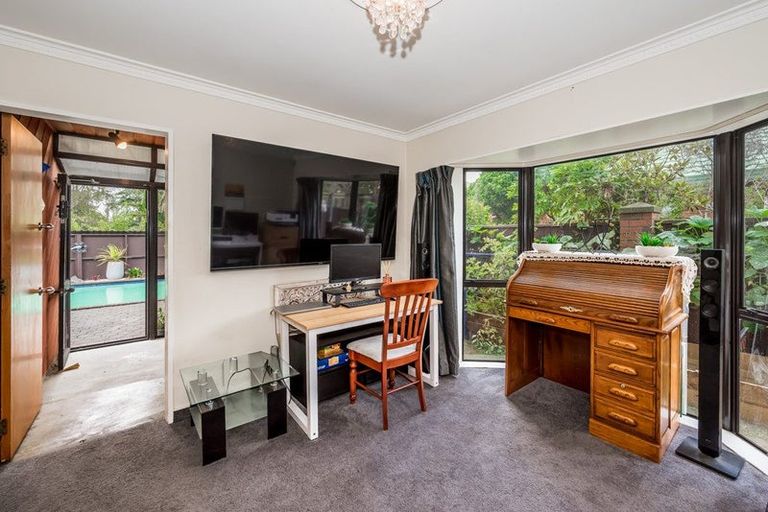 Photo of property in 57 Kapanui Road, Waikanae, 5036