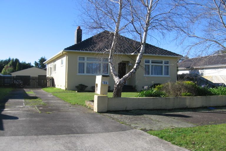 Photo of property in 32 Karina Terrace, Roslyn, Palmerston North, 4414