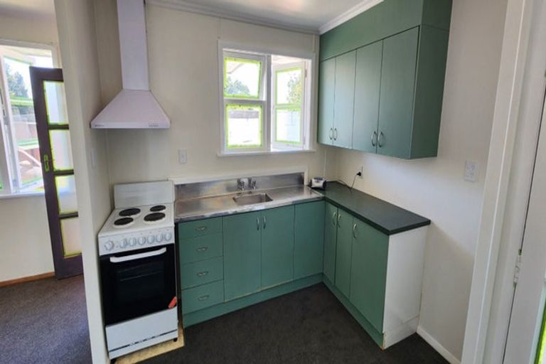 Photo of property in 1/12a Walsh Road, Westown, New Plymouth, 4310