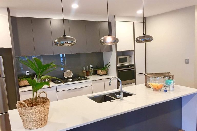 Photo of property in 19 Parkview Drive, Gulf Harbour, Whangaparaoa, 0930