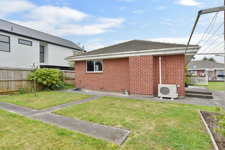 Photo of property in 4/31 Heywood Terrace, Richmond, Christchurch, 8013