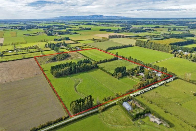 Photo of property in 10 Horrells Road, West Eyreton, Rangiora, 7475
