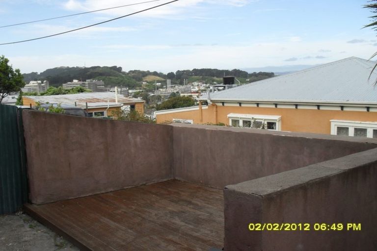 Photo of property in 6-10 Mudges Terrace, Newtown, Wellington, 6021