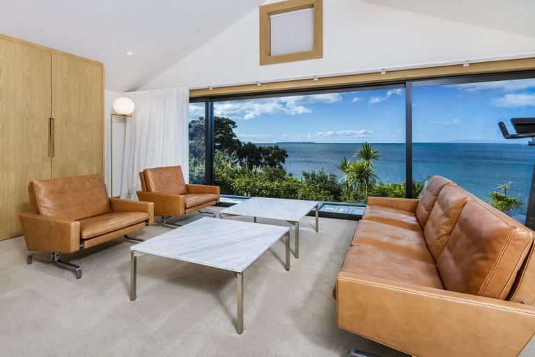 Photo of property in 19 Brighton Terrace, Mairangi Bay, Auckland, 0630