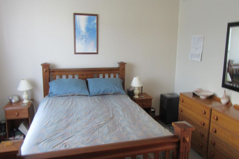 Photo of property in 1 Cameron Street, Waimate, 7924