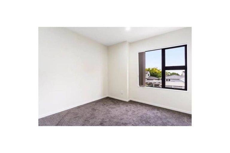 Photo of property in 3/15 Totara Road, Manurewa, Auckland, 2102