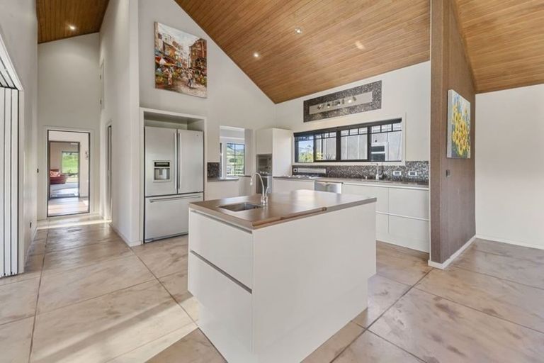 Photo of property in 5 Hitiri Road, Kinloch, Taupo, 3377
