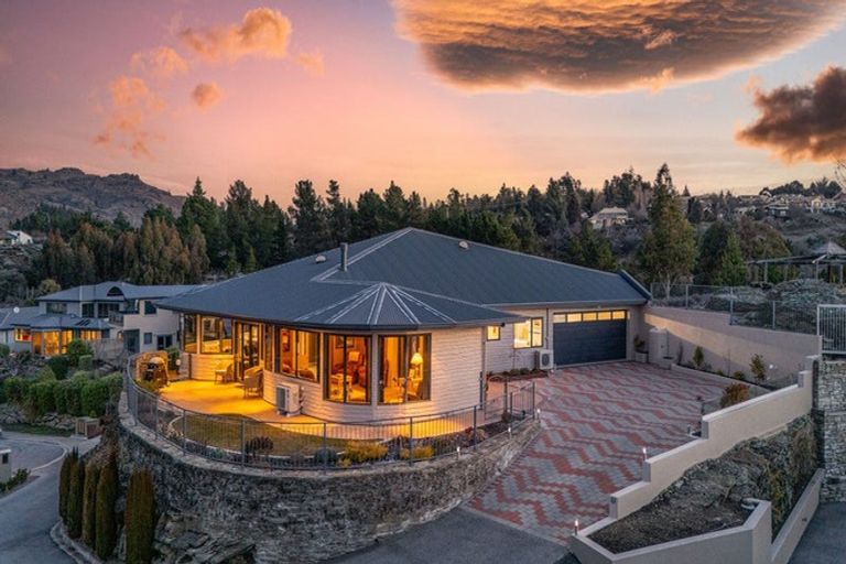 Photo of property in 22 Bodkin Road, Bridge Hill, Alexandra, 9320