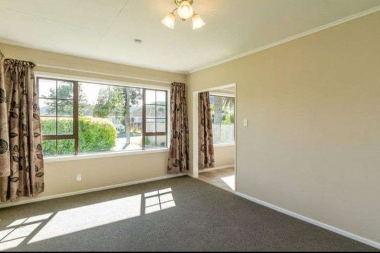 Photo of property in 11 Edmonds Street, Wainuiomata, Lower Hutt, 5014