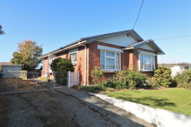 Photo of property in 35 Oxford Street, West End, Timaru, 7910