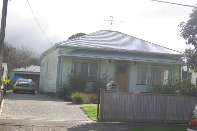 Photo of property in 509 Riverside Drive, Fairfield, Lower Hutt, 5011