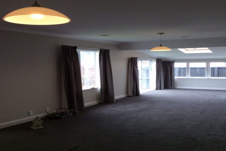 Photo of property in 44 Ranelagh Street, Karori, Wellington, 6012