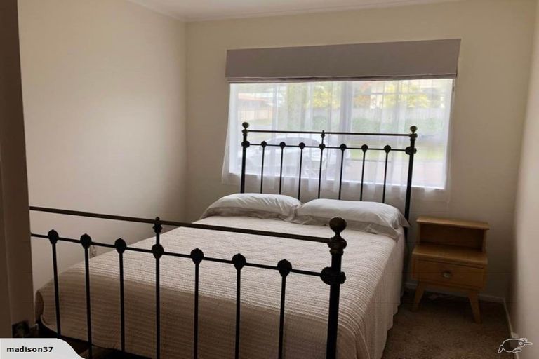 Photo of property in 2 Ely Grove, Wainuiomata, Lower Hutt, 5014