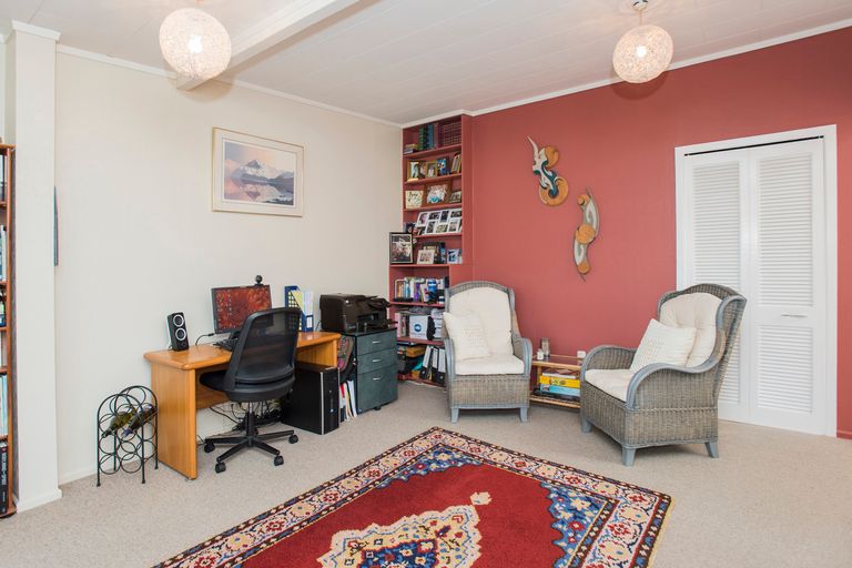 Photo of property in 95 Iranui Road, Inner Kaiti, Gisborne, 4010