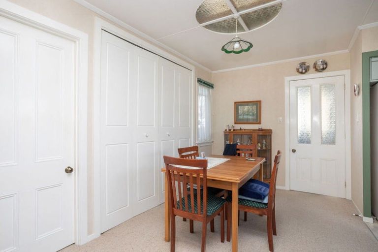 Photo of property in 8 Thyra Street, Dannevirke, 4930