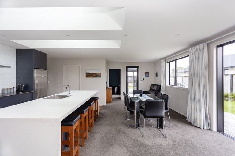 Photo of property in 88 Weston Road, Weston, Oamaru, 9401