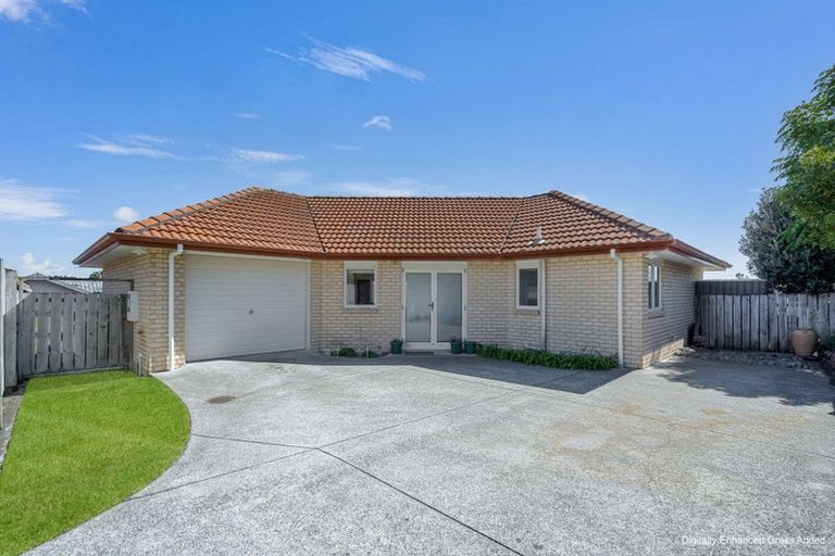 Photo of property in 2/23 Waitoa Street, Waiuku, 2123