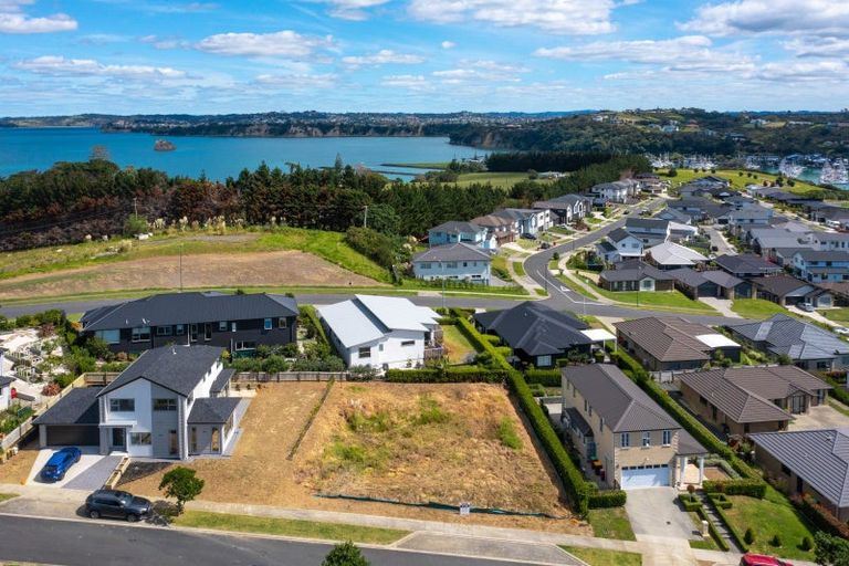 Photo of property in 34 Discovery Drive, Gulf Harbour, Whangaparaoa, 0930