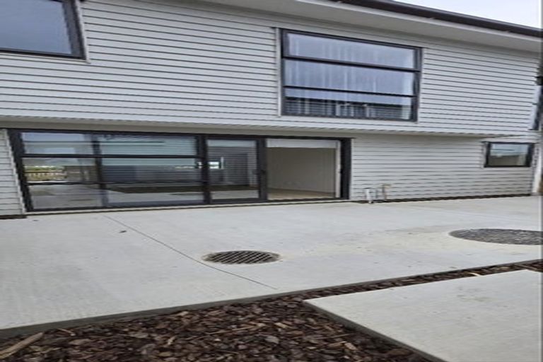 Photo of property in 37 Kapia Drive, Takanini, 2112