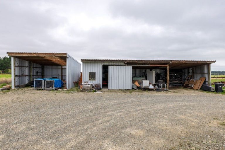 Photo of property in 55 Timaru Road, Waimate, 7924