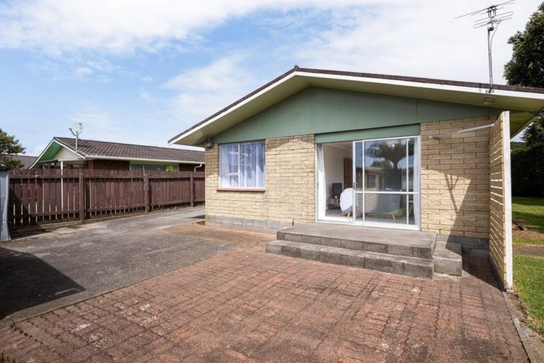 Photo of property in 12 Glamis Avenue, Bell Block, New Plymouth, 4312