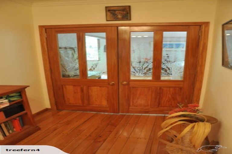 Photo of property in 25 Wyndham Road, Pinehaven, Upper Hutt, 5019