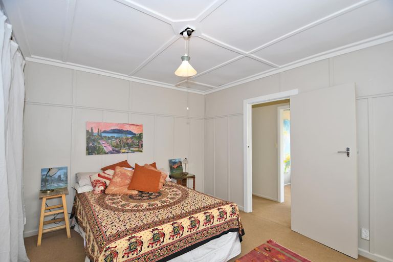 Photo of property in 38 Hauraki Road, Leigh, Warkworth, 0985