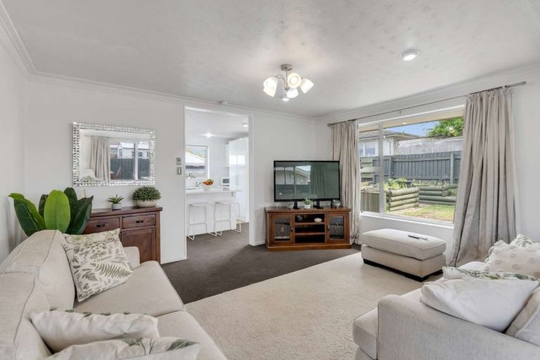 Photo of property in 91b Cottonwood Street, Parklands, Christchurch, 8083