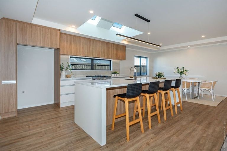 Photo of property in 5 Texel Crescent, West Melton, 7618