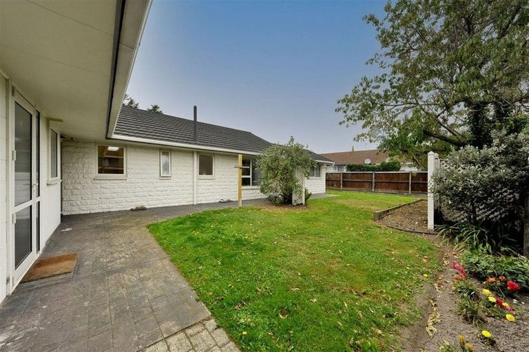 Photo of property in 155 Maidstone Road, Avonhead, Christchurch, 8042