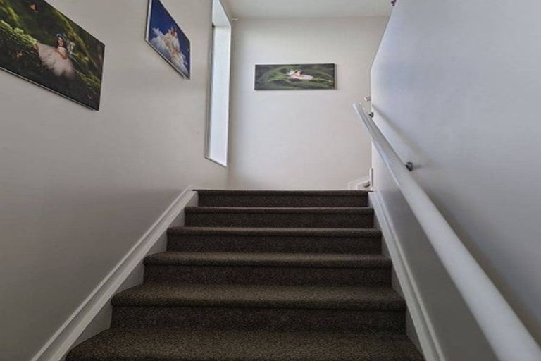 Photo of property in 196 Porchester Road, Takanini, 2112