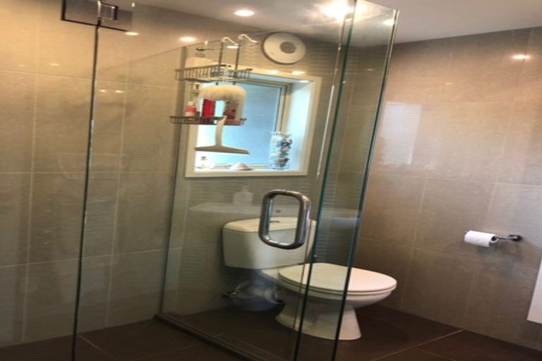 Photo of property in 2/21 Park Avenue, Takapuna, Auckland, 0622