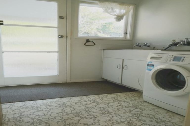 Photo of property in 18 Chevis Place, Pakuranga, Auckland, 2010