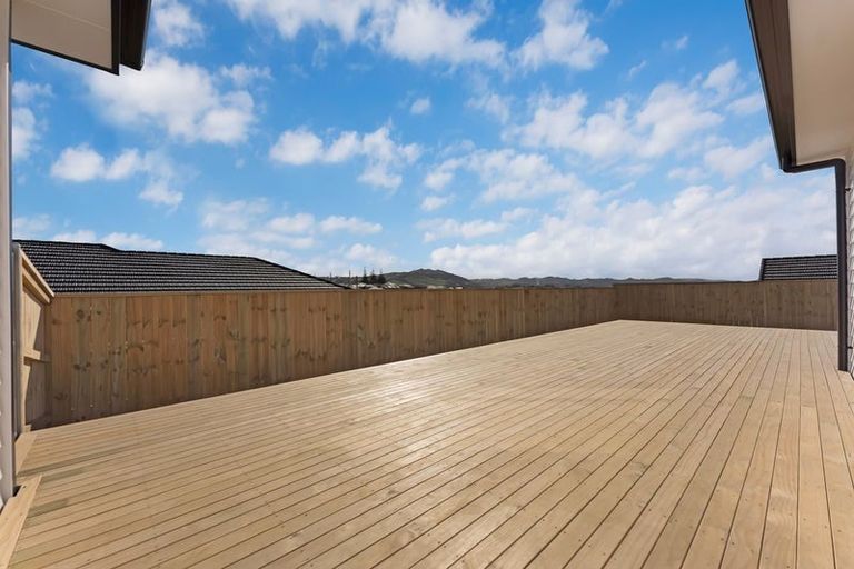 Photo of property in 2 Vintner Lane, Pokeno, 2402