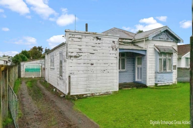 Photo of property in 33 Lucknow Street, Wairoa, 4108