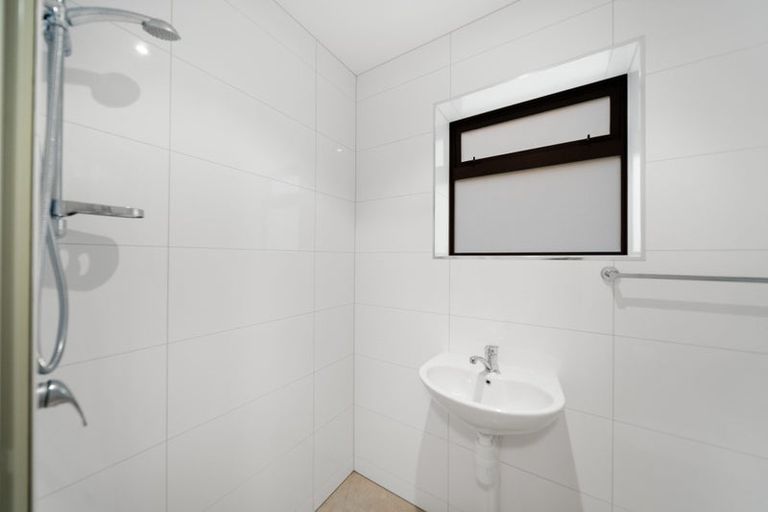 Photo of property in 5 Len Brown Place, Pukekohe, 2120