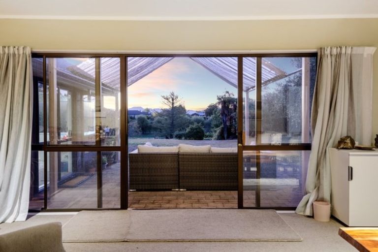 Photo of property in 25 Links View Drive, Omokoroa, 3114