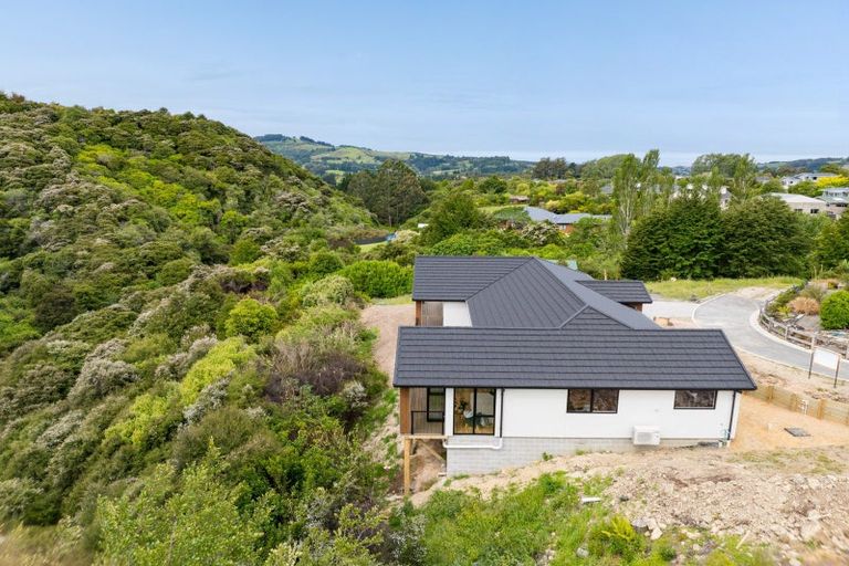 Photo of property in 17 Freyberg Road, Fairfield, Dunedin, 9018