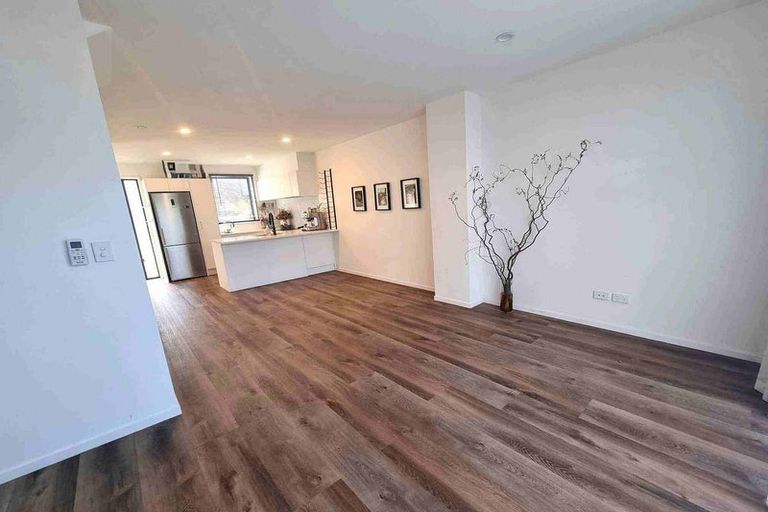 Photo of property in 46 Kotuitui Street, Manukau, Auckland, 2104