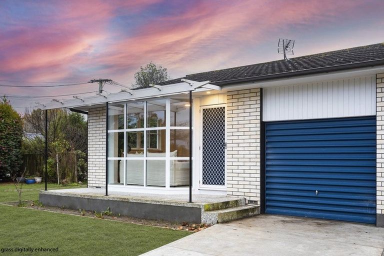 Photo of property in 1/103 Opawa Road, Opawa, Christchurch, 8023