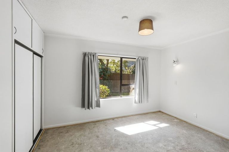 Photo of property in 3 Annell Place, Burnside, Christchurch, 8053