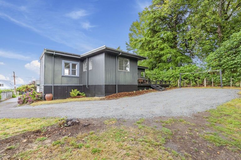 Photo of property in 2/10 Sunset Street, Hilltop, Taupo, 3330