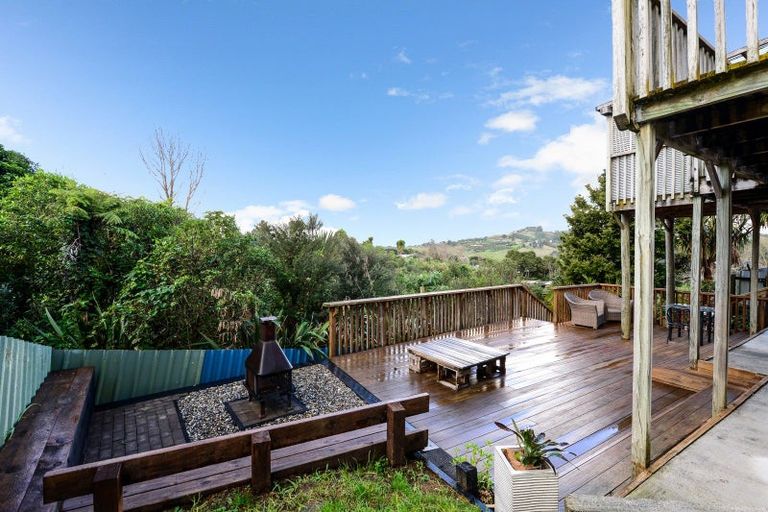 Photo of property in 2 Point Street, Raglan, 3225
